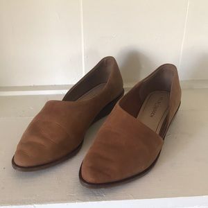 Kelsey Dagger Cut Out Leather Flat